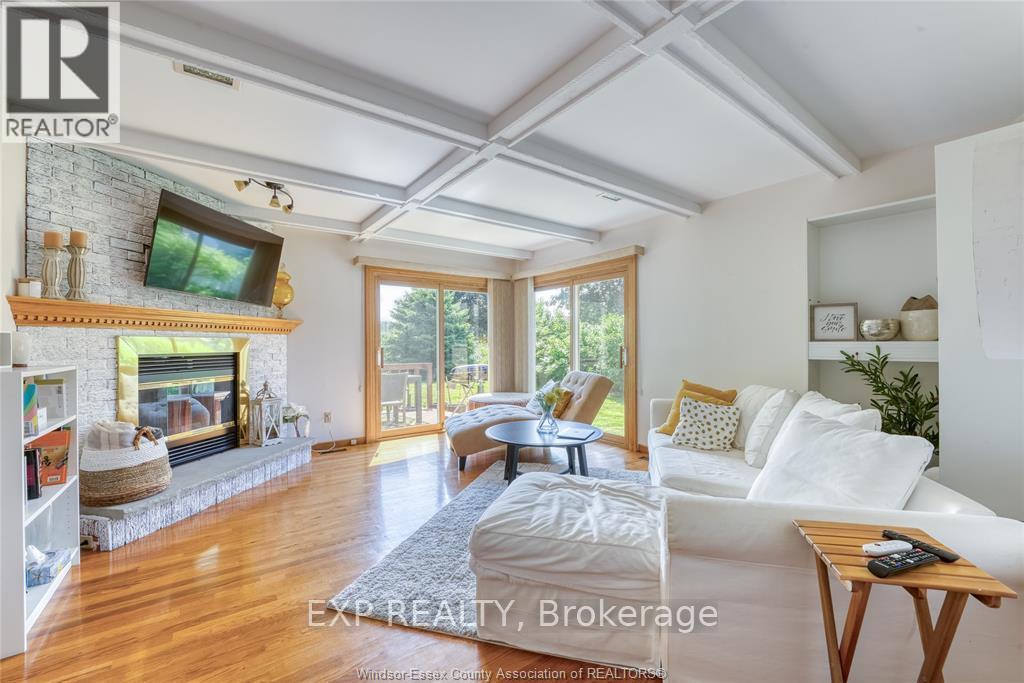 337 Evelyn Street, Lakeshore, Ontario  N0R 1A0 - Photo 18 - X12436487