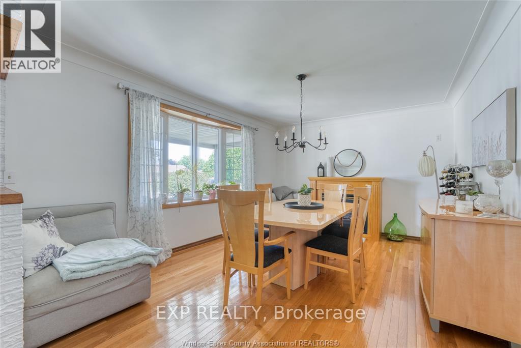 337 Evelyn Street, Lakeshore, Ontario  N0R 1A0 - Photo 6 - X12436487