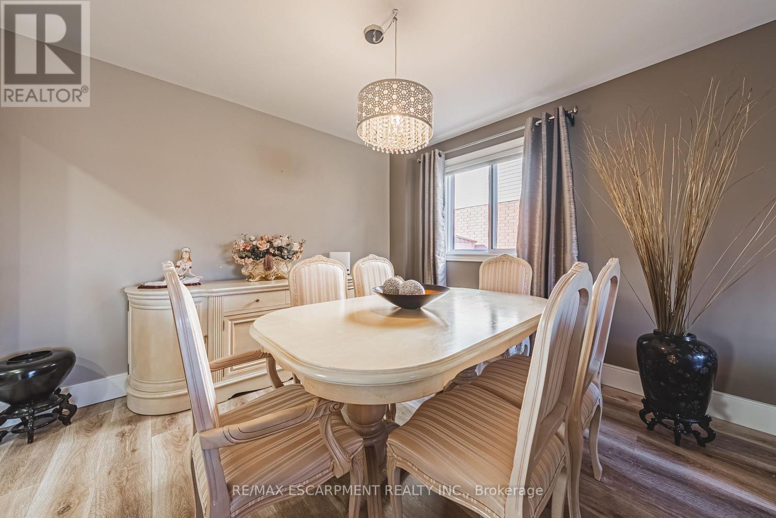 103 Broughton Avenue, Hamilton, Ontario  L8W 3S7 - Photo 16 - X12436490