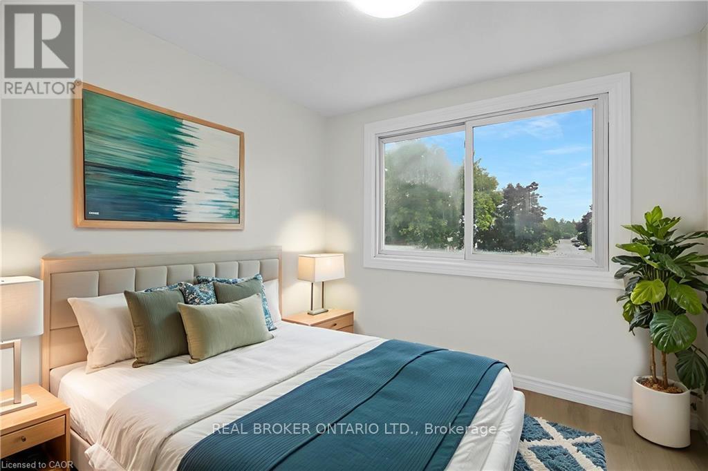 60 Charles Best Place, Kitchener, Ontario  N2M 5A3 - Photo 10 - X12436493