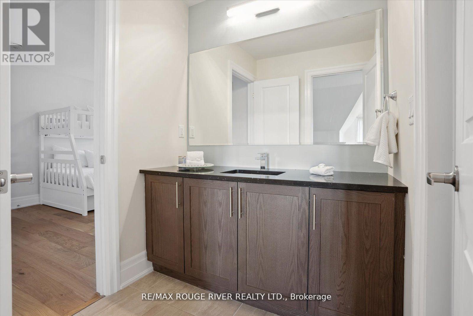 14 Wellers Way, Quinte West, Ontario  K0K 1L0 - Photo 35 - X12436500