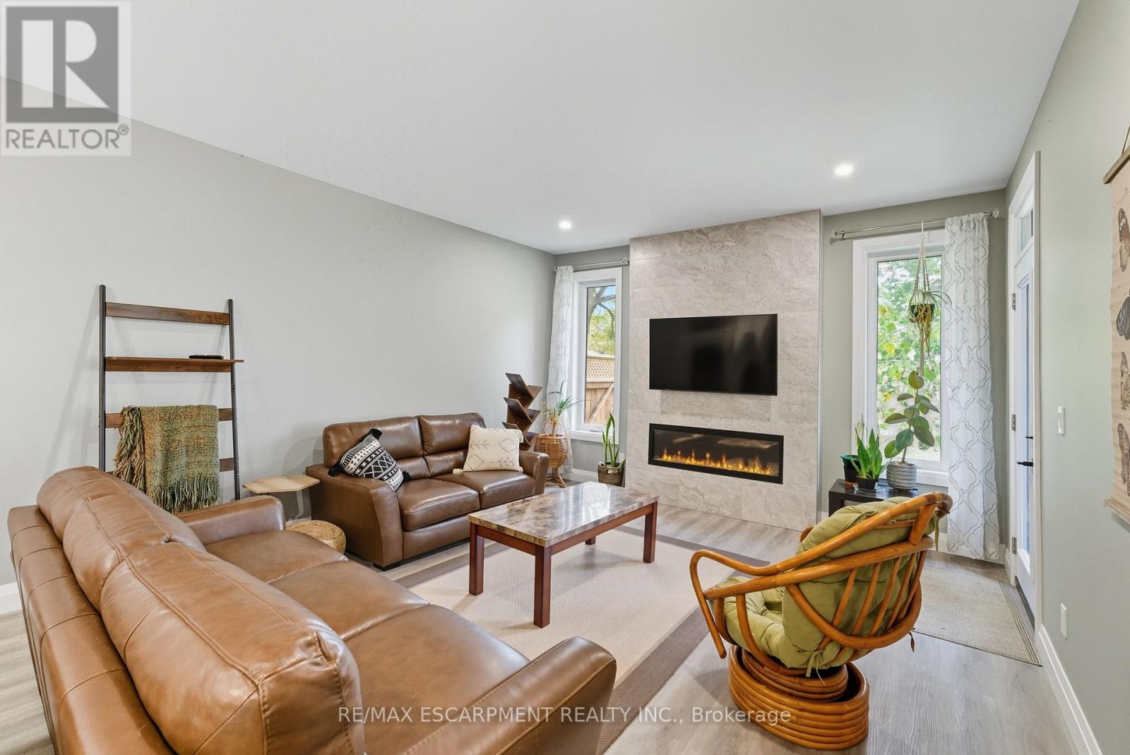 1053 Bay Street, Norfolk, Ontario  N0E 1M0 - Photo 14 - X12436524