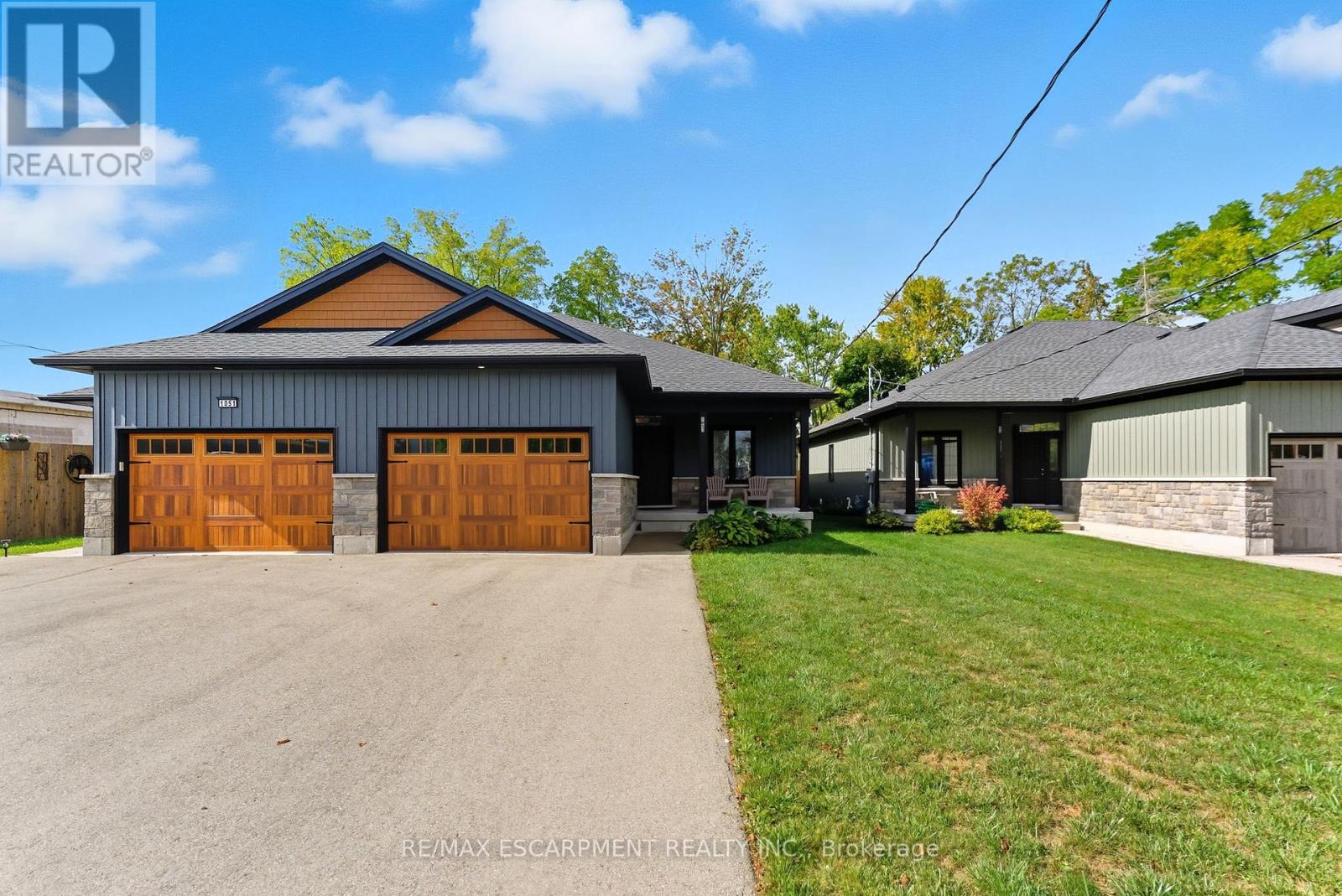 1053 Bay Street, Norfolk, Ontario  N0E 1M0 - Photo 2 - X12436524