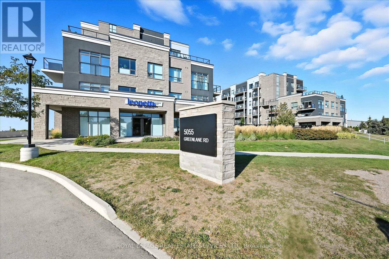 113 - 5055 Greenlane Road, Lincoln, Ontario  L3J 2J3 - Photo 1 - X12436553