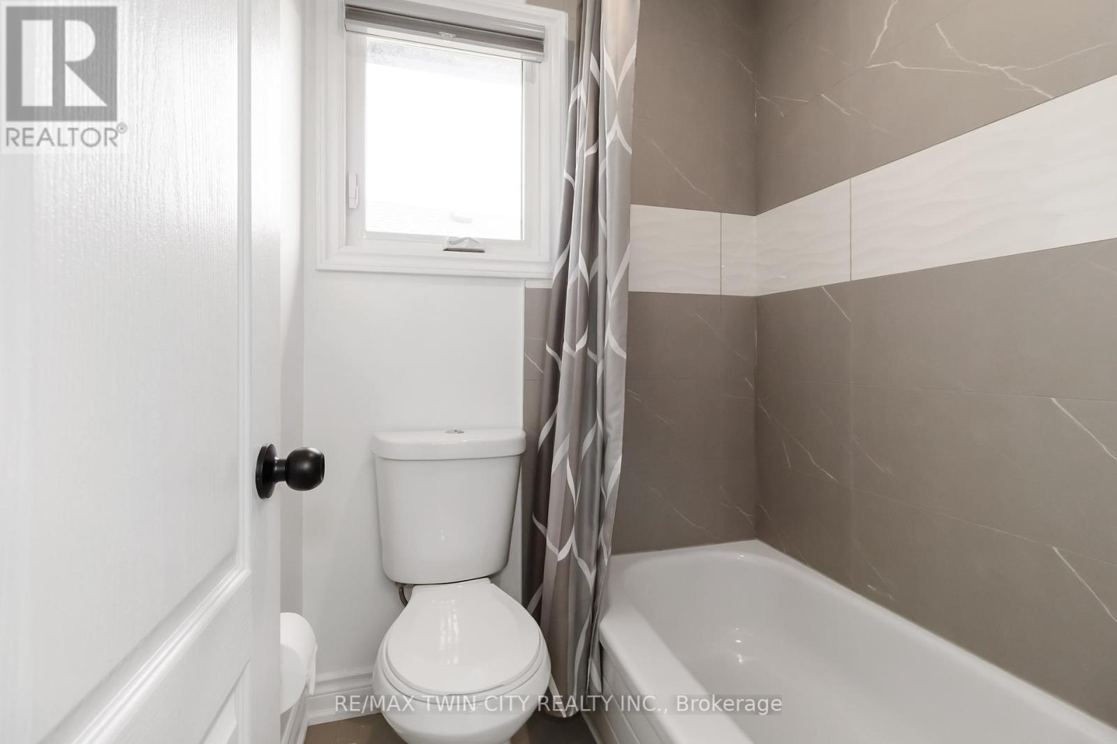 275 Granite Hill Road, Cambridge, Ontario  N1T 1V8 - Photo 28 - X12436564