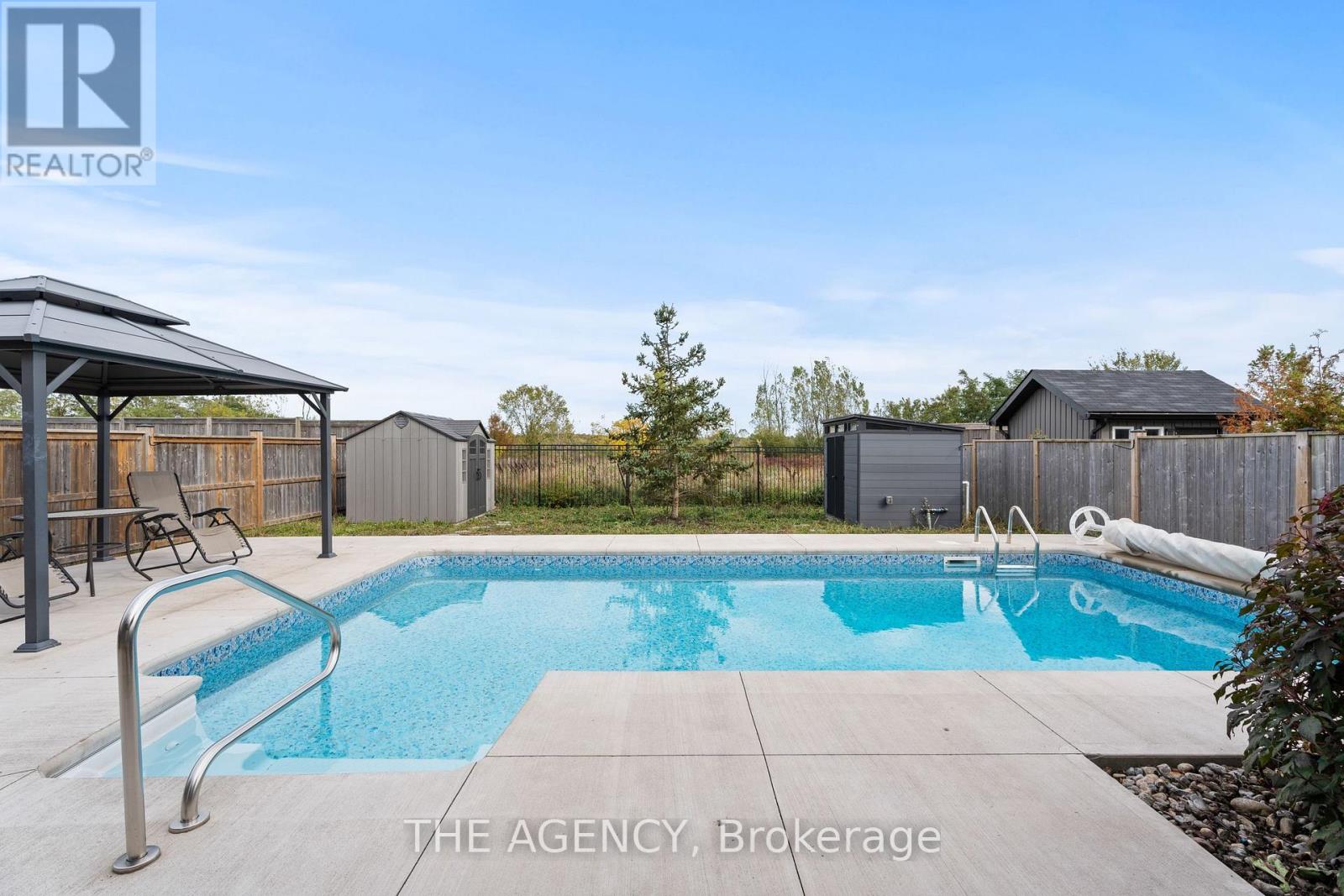 212 Viger Drive, Welland, Ontario  L3B 1A5 - Photo 40 - X12436573