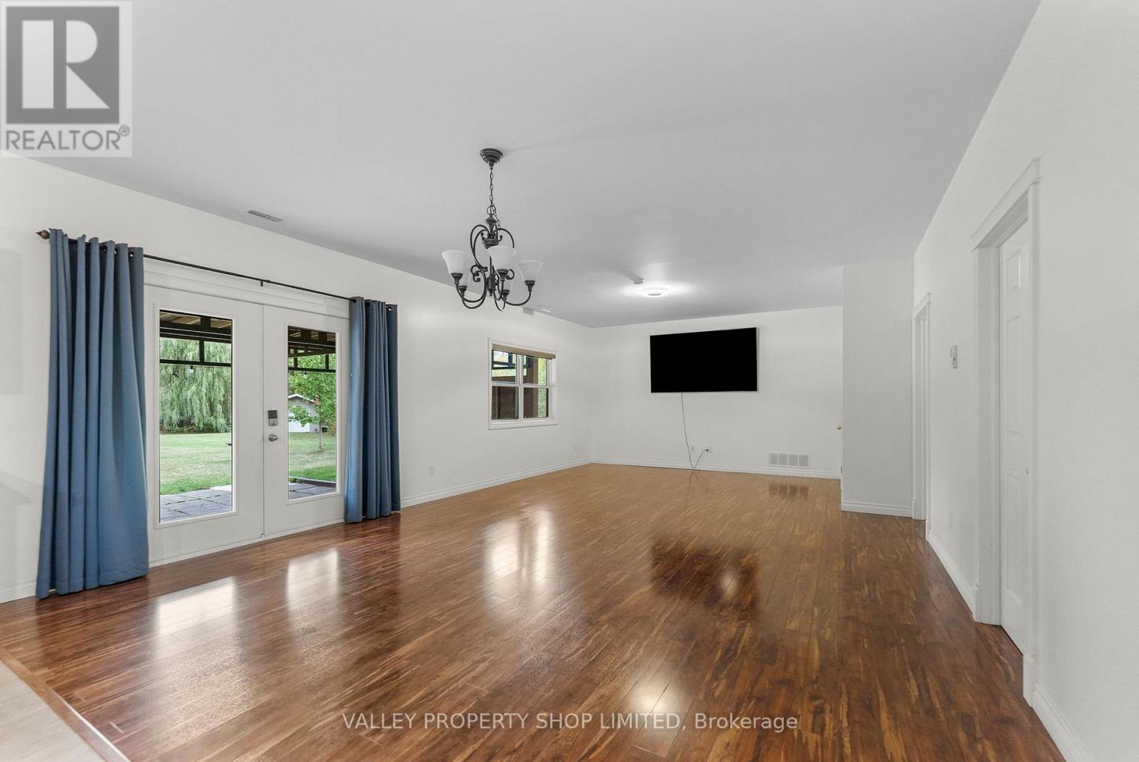 367 Radtke Road, Petawawa, Ontario  K8A 6W7 - Photo 14 - X12436673