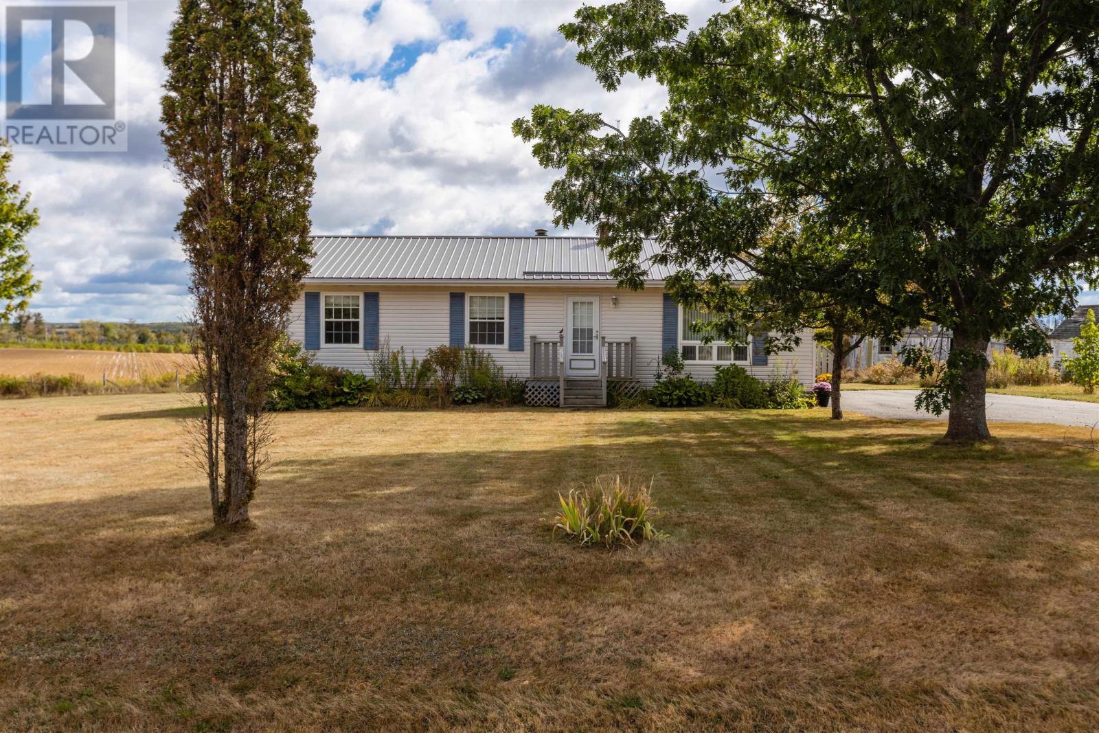 3592 Trans Canada Hwy, South Pinette, Prince Edward Island  C0A 1R0 - Photo 4 - 202523323