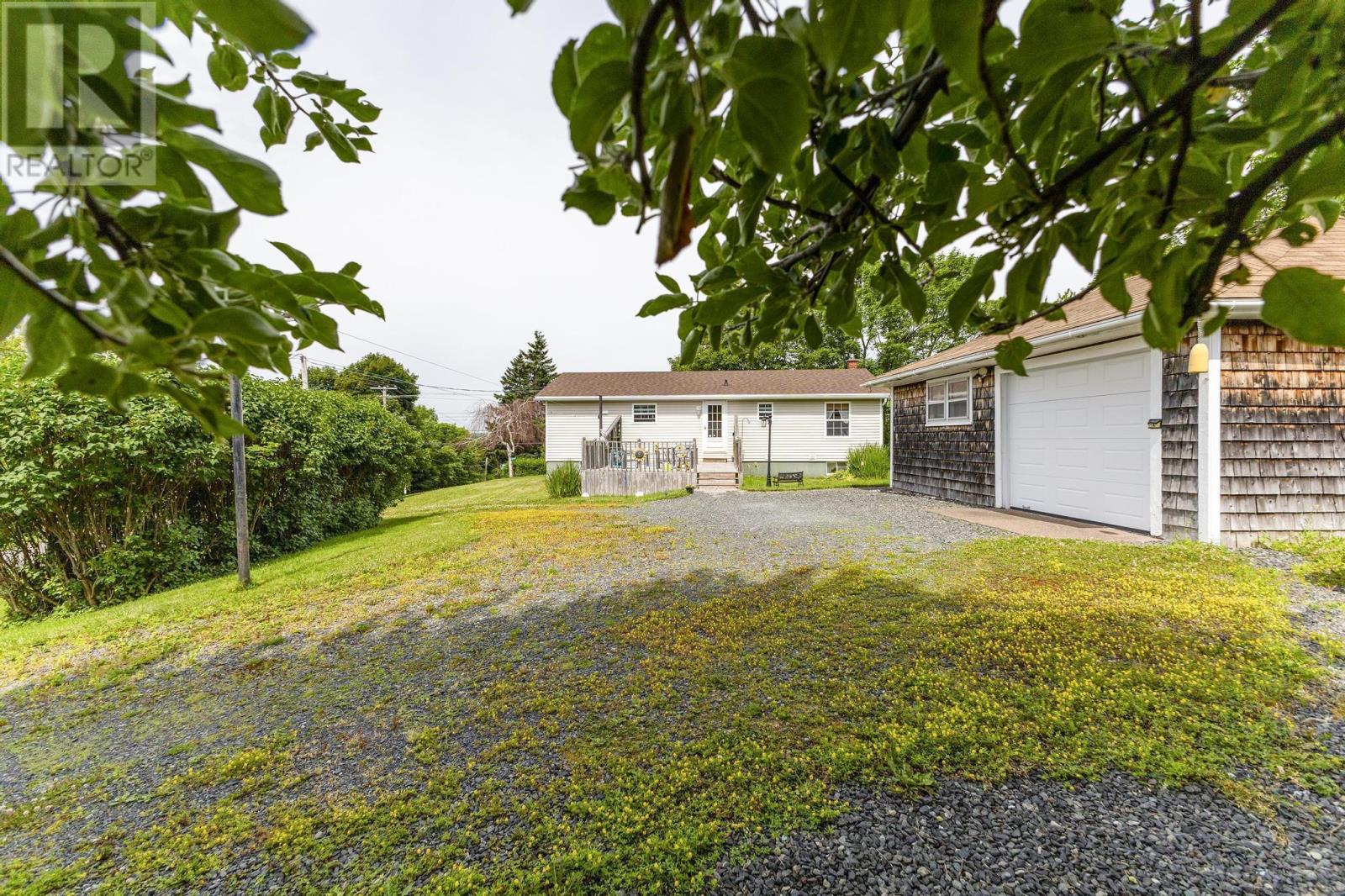 2 Maple Street, Trenton, Nova Scotia  B0K 1X0 - Photo 35 - 202516523