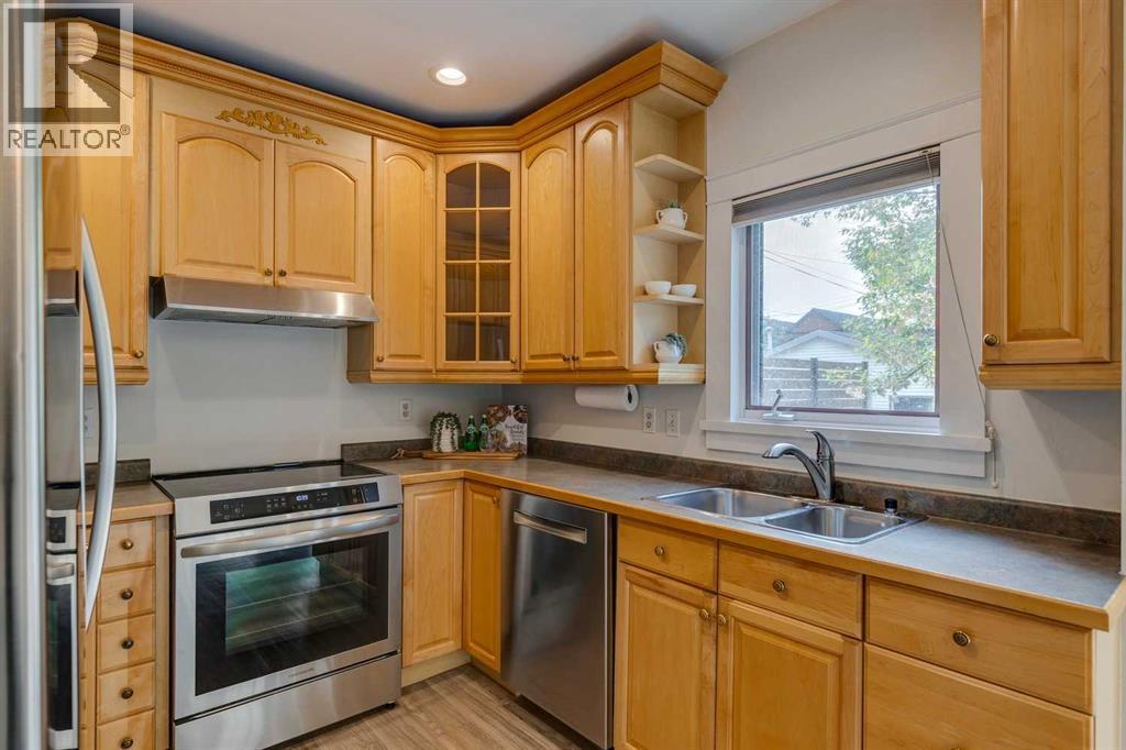 239 18 Avenue Ne, Calgary, Alberta  T2E 1N3 - Photo 16 - A2242425