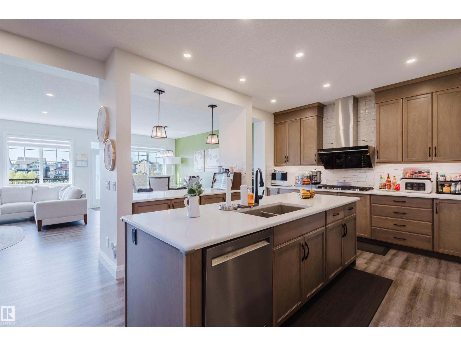 1415 Darby Green Gr Sw, Edmonton, Alberta  T6W 4N4 - Photo 7 - E4460071