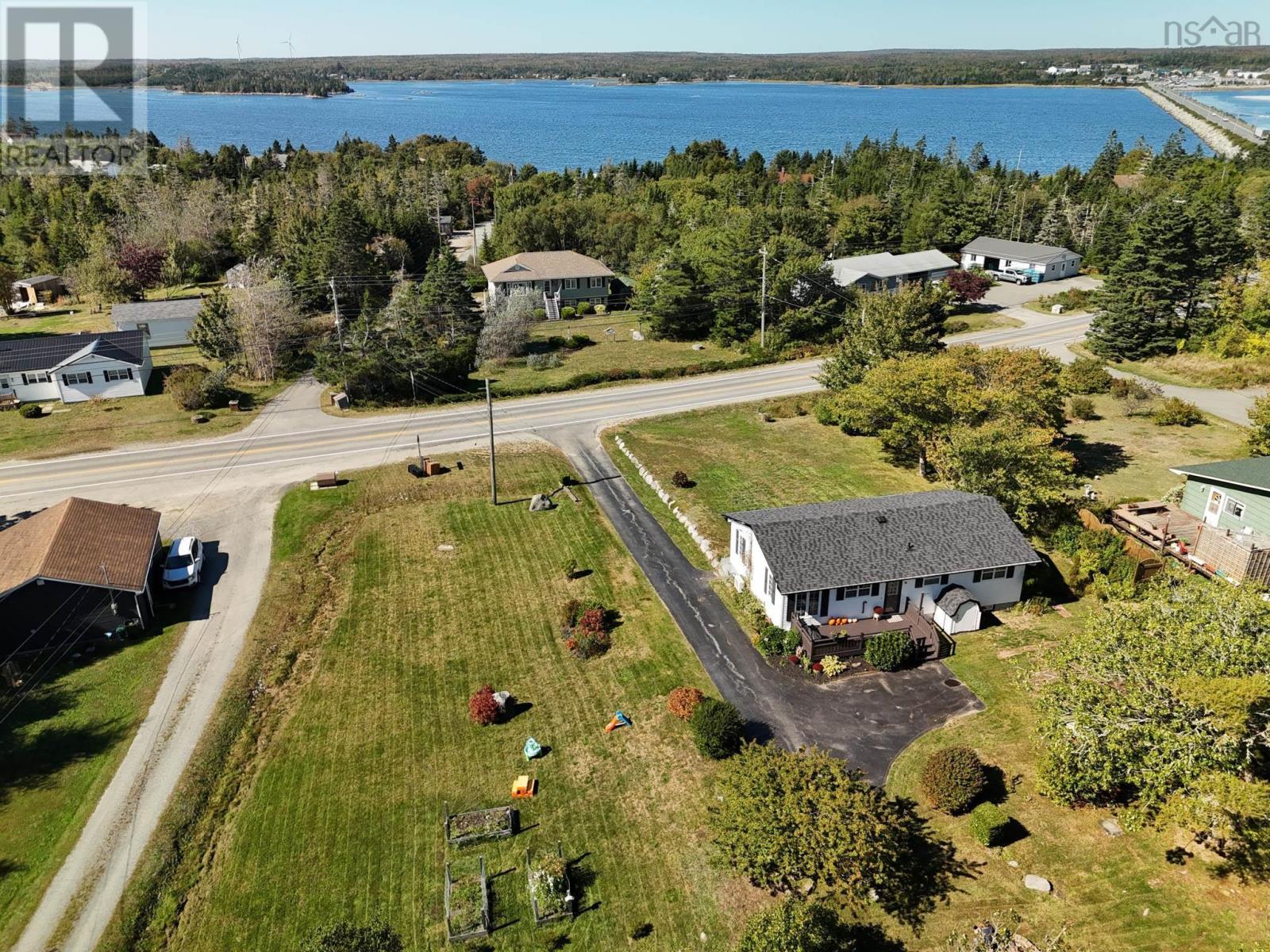 309 Highway 330, North East Point, Nova Scotia  B0W 3P0 - Photo 4 - 202524722