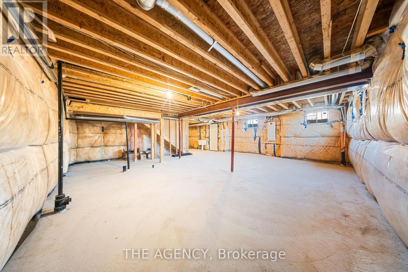 1 Bee Crescent, Brantford, Ontario  N3T 0V7 - Photo 39 - X12433970
