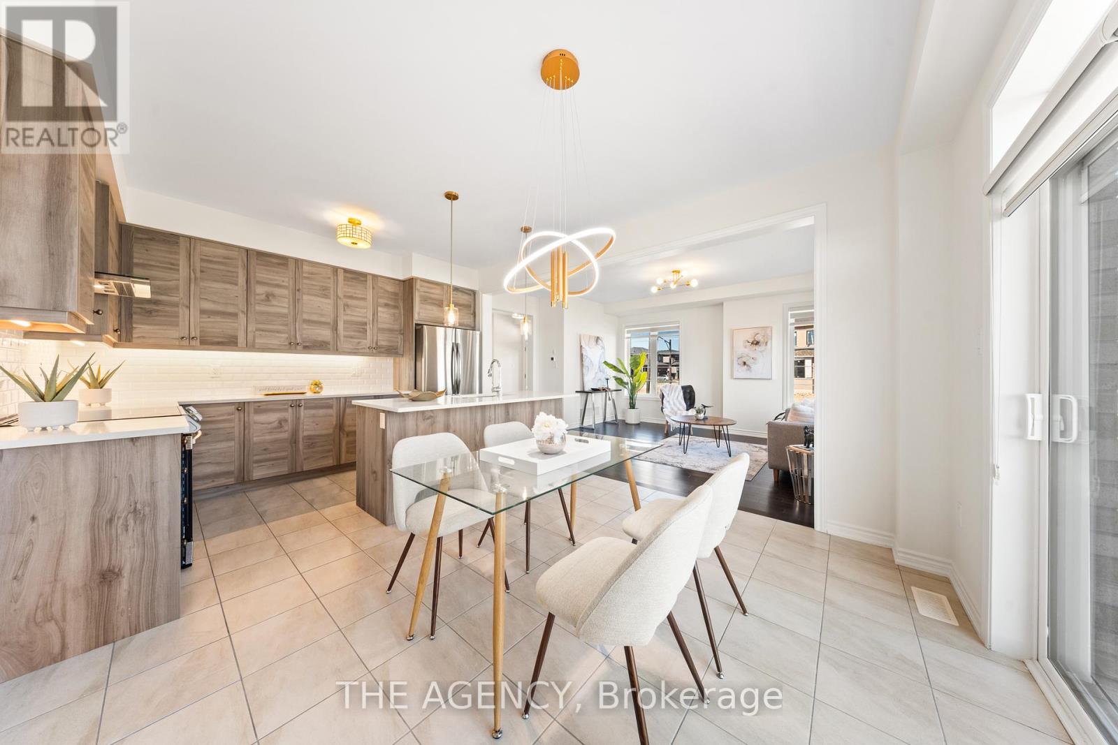 1 Bee Crescent, Brantford, Ontario  N3T 0V7 - Photo 12 - X12433970