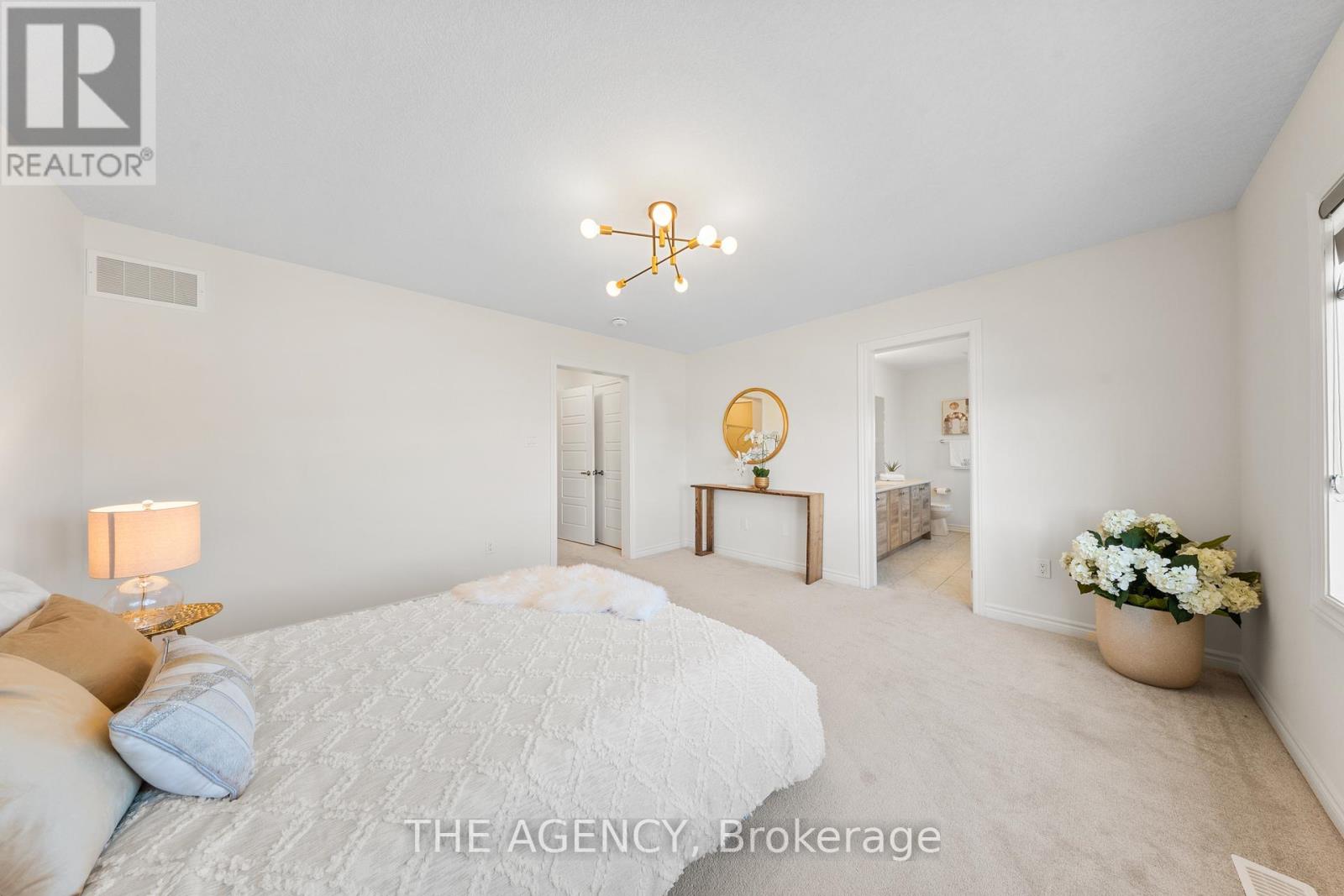 1 Bee Crescent, Brantford, Ontario  N3T 0V7 - Photo 24 - X12433970