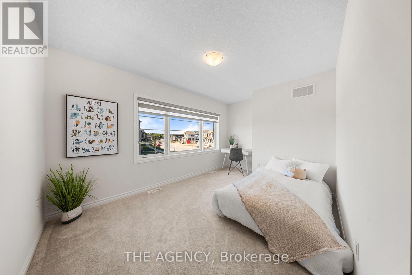 1 Bee Crescent, Brantford, Ontario  N3T 0V7 - Photo 29 - X12433970