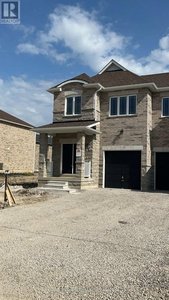 112 Baker Street N, Thorold, Ontario  L2V 0M9 - Photo 14 - X12418477
