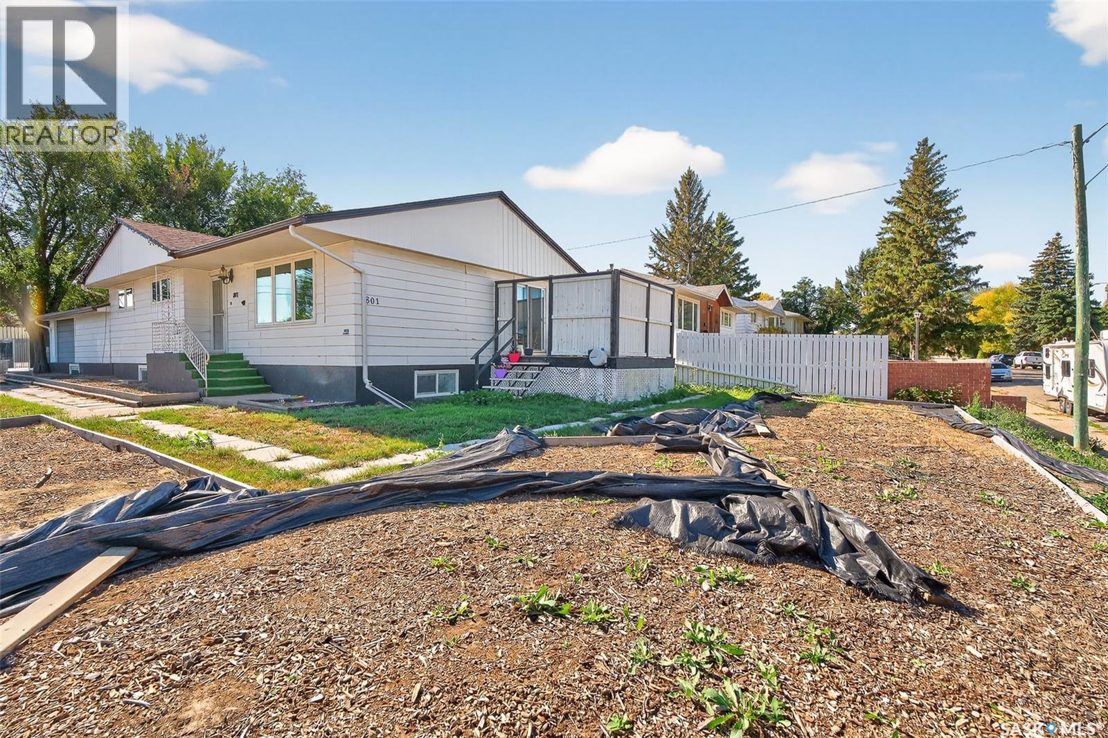 801 Vaughan Street, Moose Jaw, Saskatchewan  S6H 5N6 - Photo 48 - SK019712