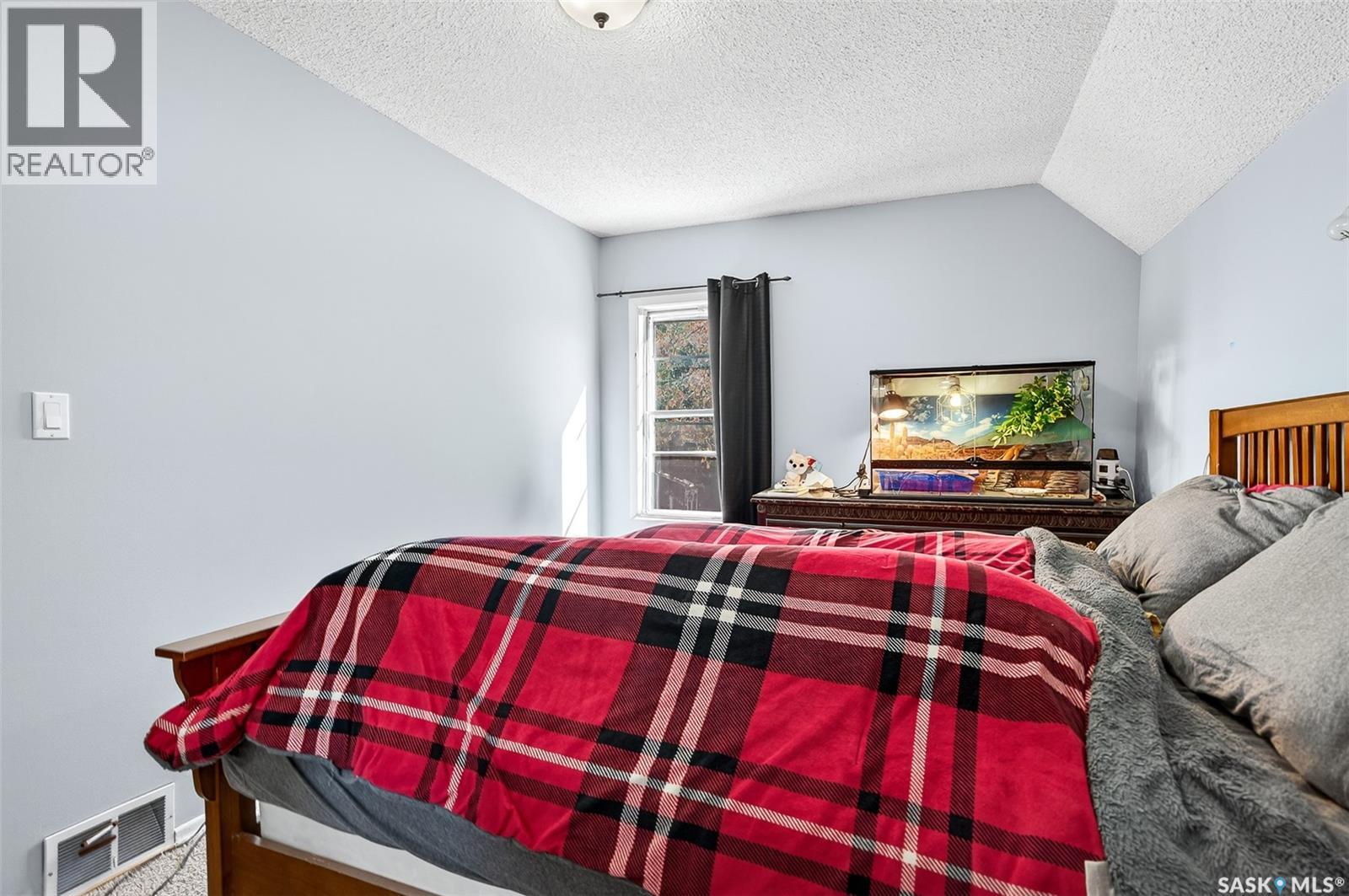 1132 2nd Avenue Ne, Moose Jaw, Saskatchewan  S6H 1C6 - Photo 20 - SK019710