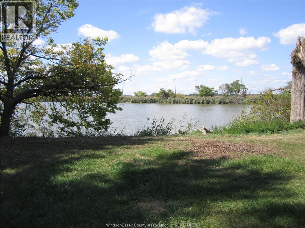 MLS# 25024910: 9115 SHORT MALDEN ROAD, LaSalle, Canada