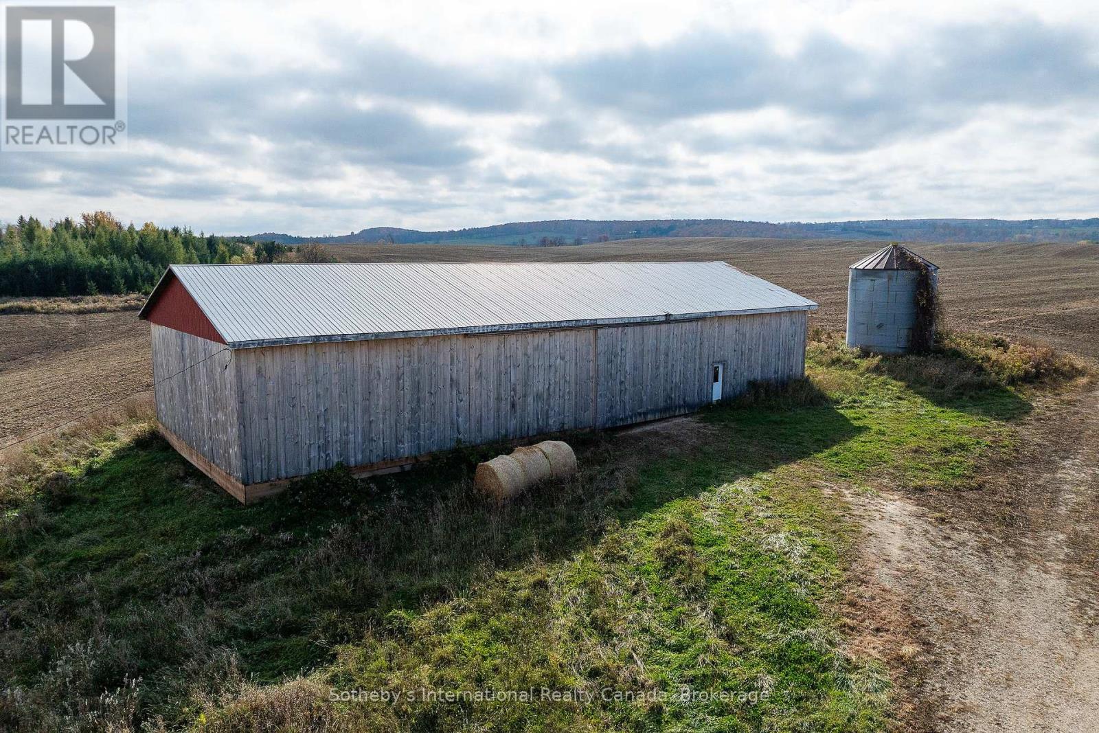 1148 Concession 6 South Nottawasaga, Clearview, Ontario  L0M 1S0 - Photo 9 - S12436712