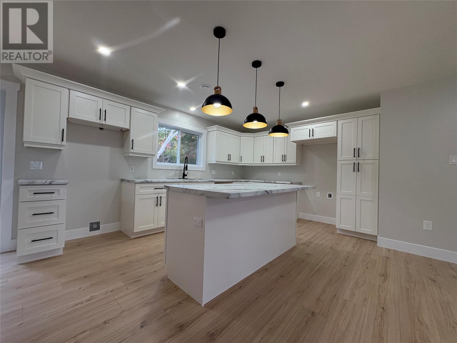 15 Old Briton Crescent, Lewisporte, Newfoundland & Labrador  A0G 3A0 - Photo 6 - 1285867