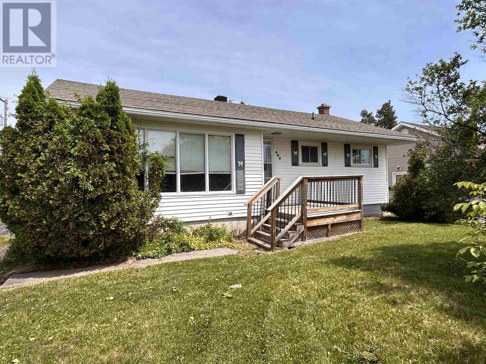 504 McNabb ST, Sault Ste. Marie, Ontario