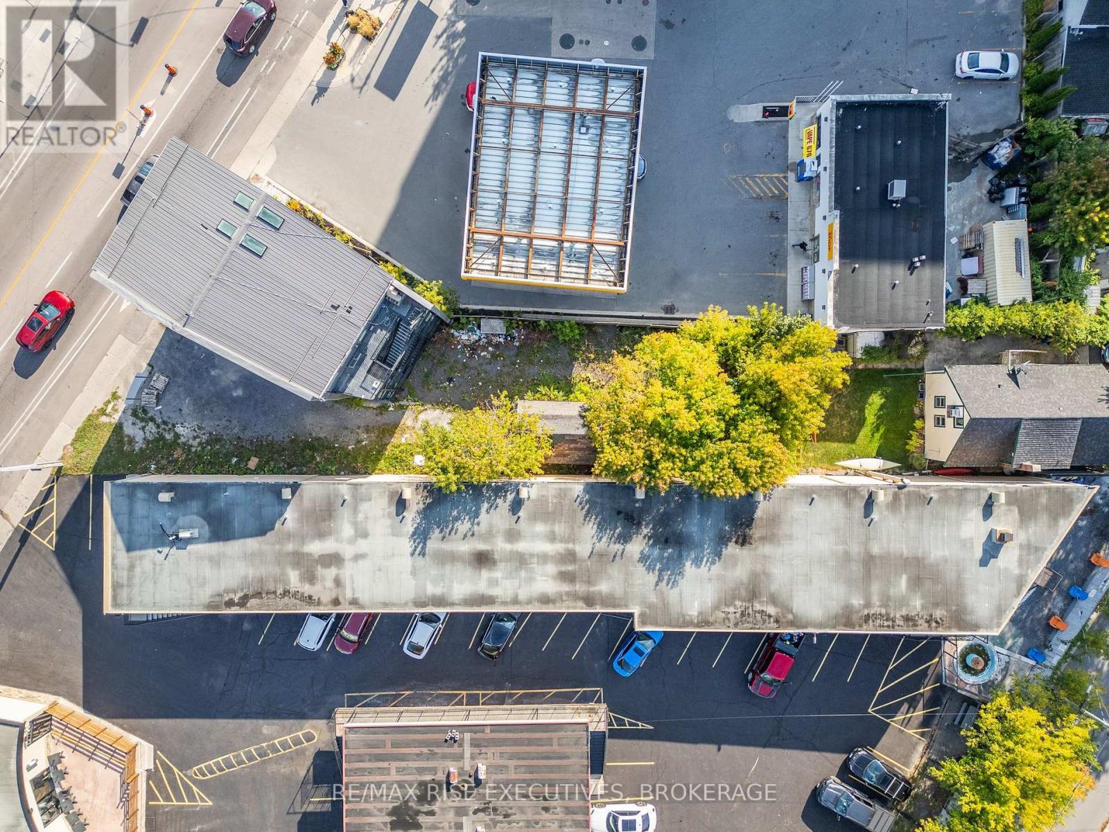 684 Princess Street, Kingston, Ontario  K7L 1E7 - Photo 4 - X12436856