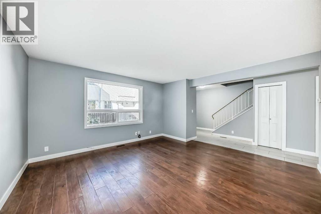 3, 511 64 Avenue Ne, Calgary, Alberta  T2K 5M7 - Photo 2 - A2258912