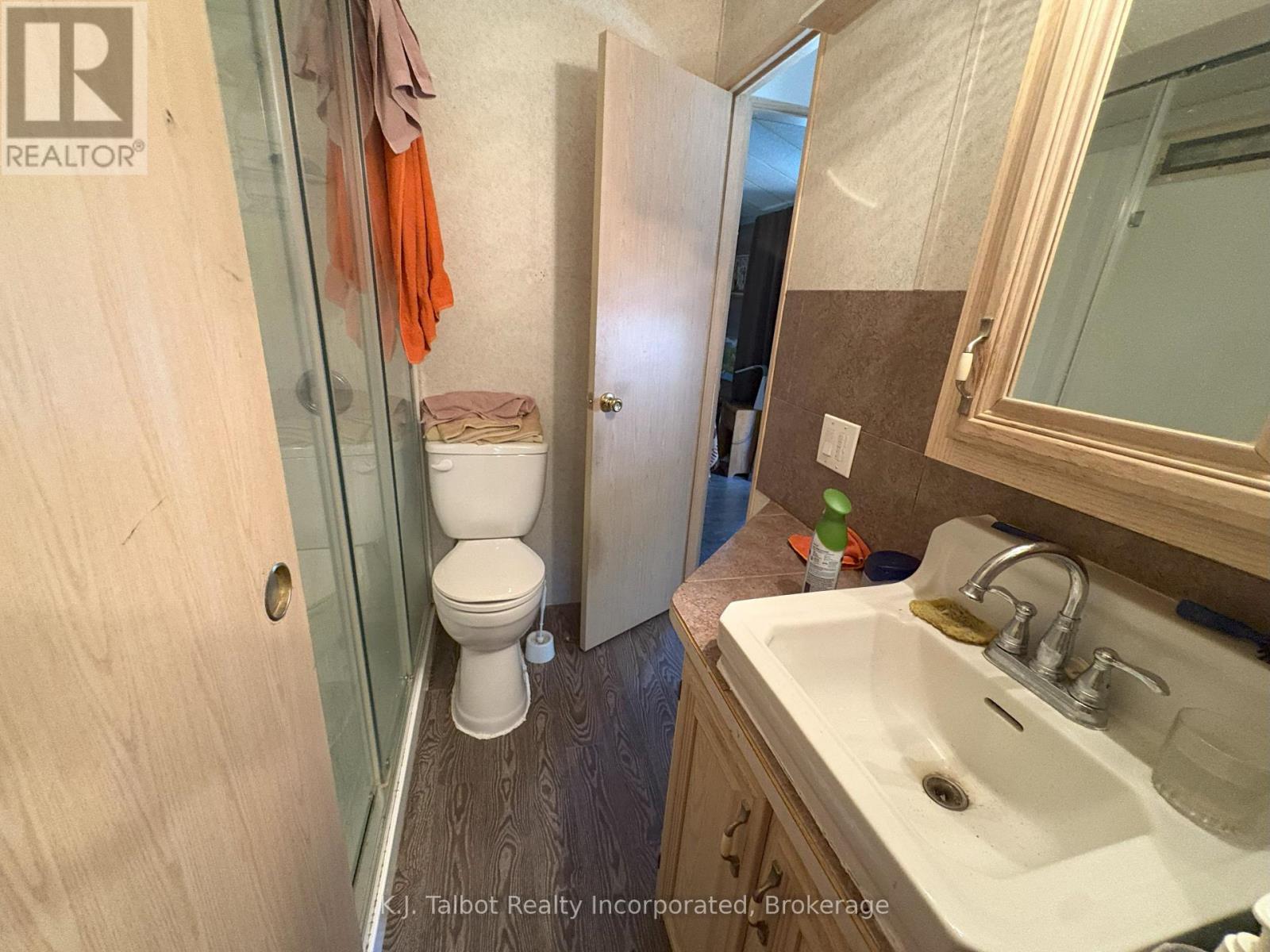 77719 Bluewater Hwy - 6 Starboard Street, Bluewater, Ontario  N0M 1G0 - Photo 12 - X12436708