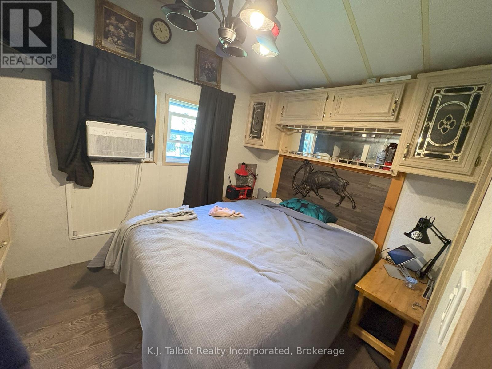 77719 Bluewater Hwy - 6 Starboard Street, Bluewater, Ontario  N0M 1G0 - Photo 9 - X12436708