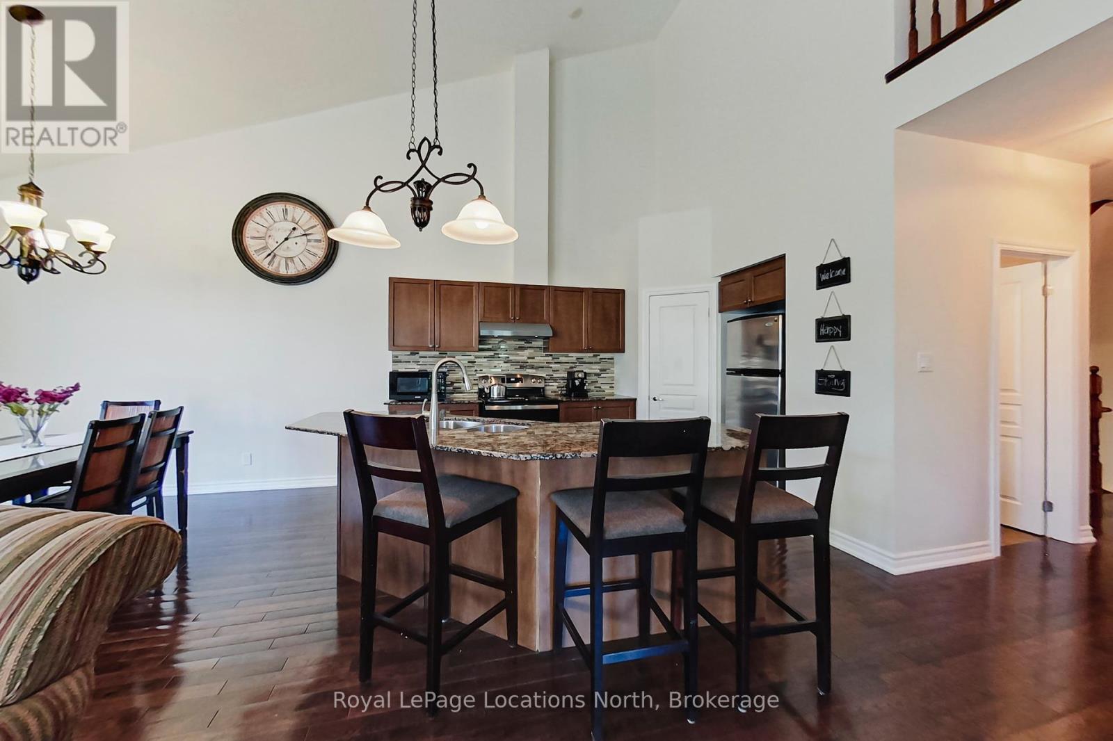 27 - 689616 Monterra Road, Blue Mountains, Ontario  L9Y 0W3 - Photo 6 - X12436738