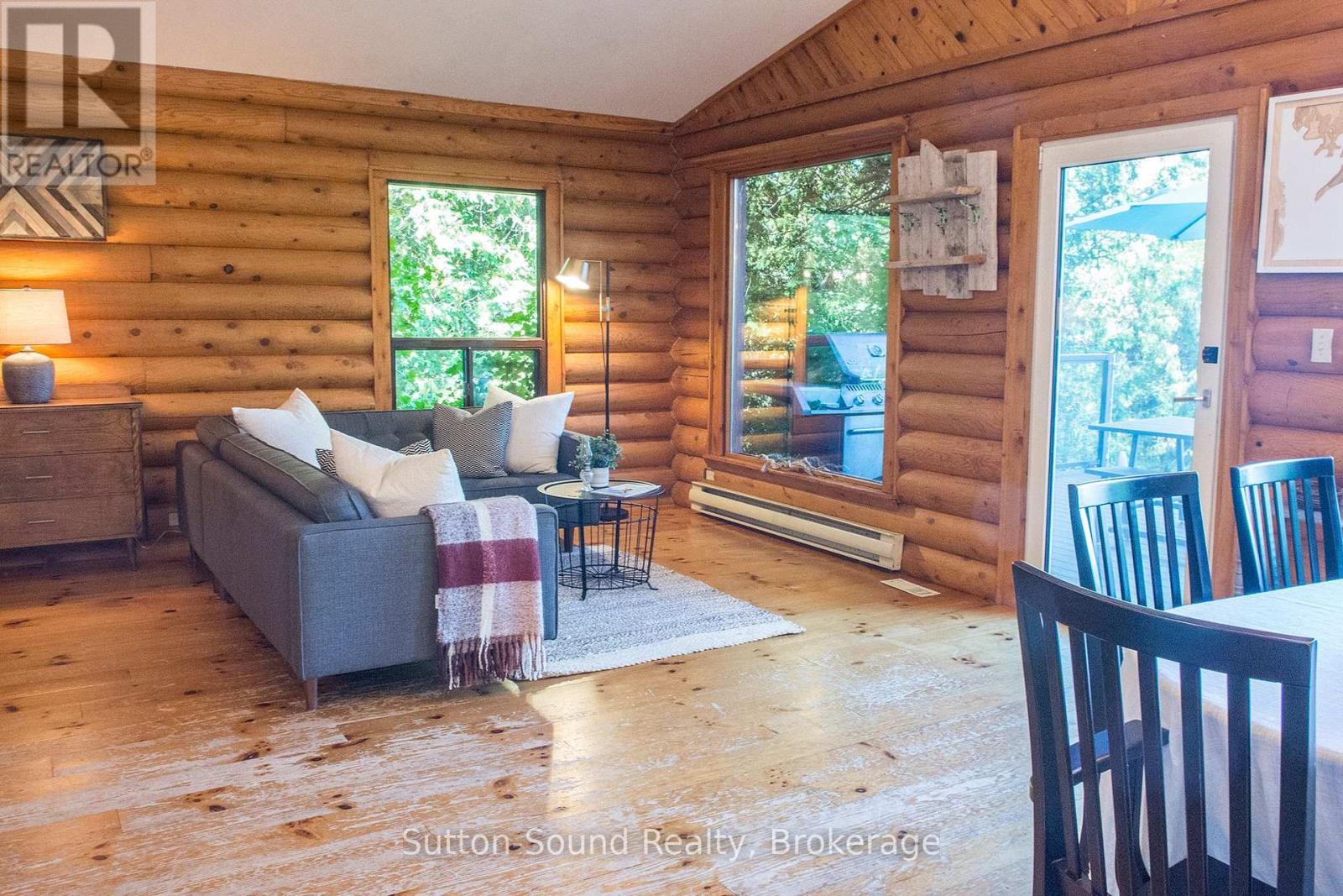 103 Ivy Drive, Georgian Bluffs, Ontario  N0H 2T0 - Photo 16 - X12436779
