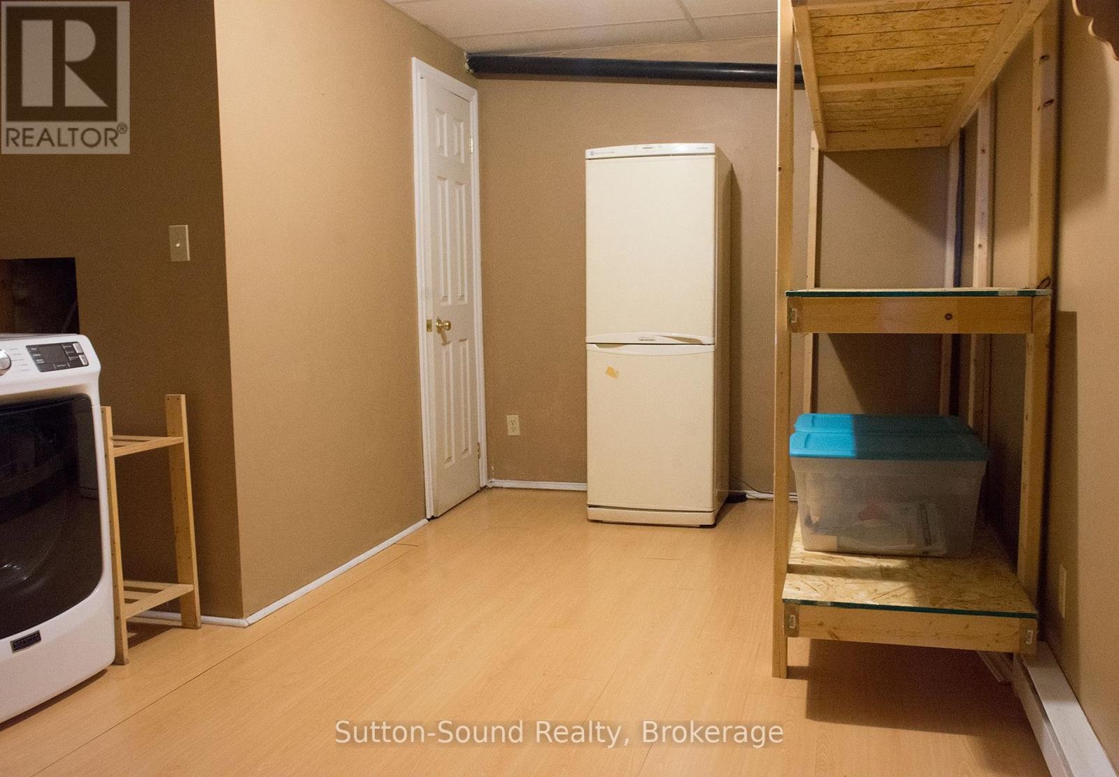 103 Ivy Drive, Georgian Bluffs, Ontario  N0H 2T0 - Photo 27 - X12436779