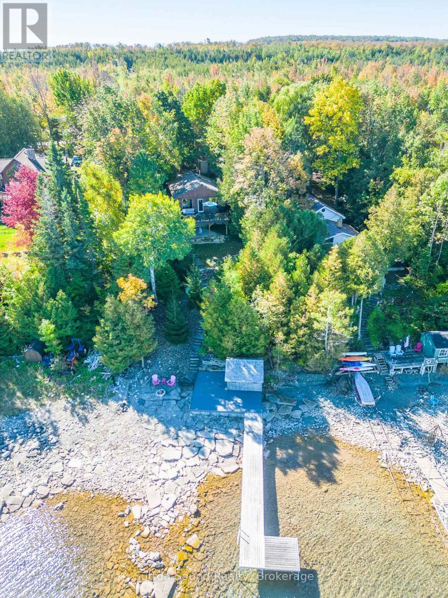 103 Ivy Drive, Georgian Bluffs, Ontario  N0H 2T0 - Photo 37 - X12436779