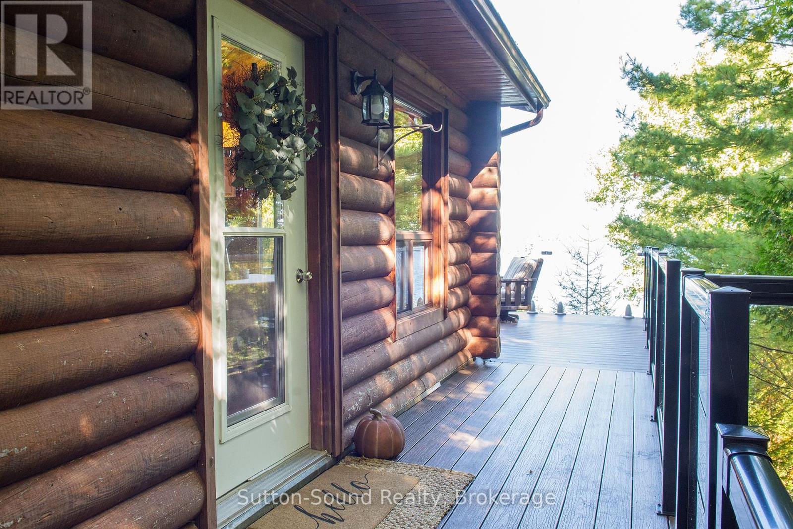 103 Ivy Drive, Georgian Bluffs, Ontario  N0H 2T0 - Photo 8 - X12436779