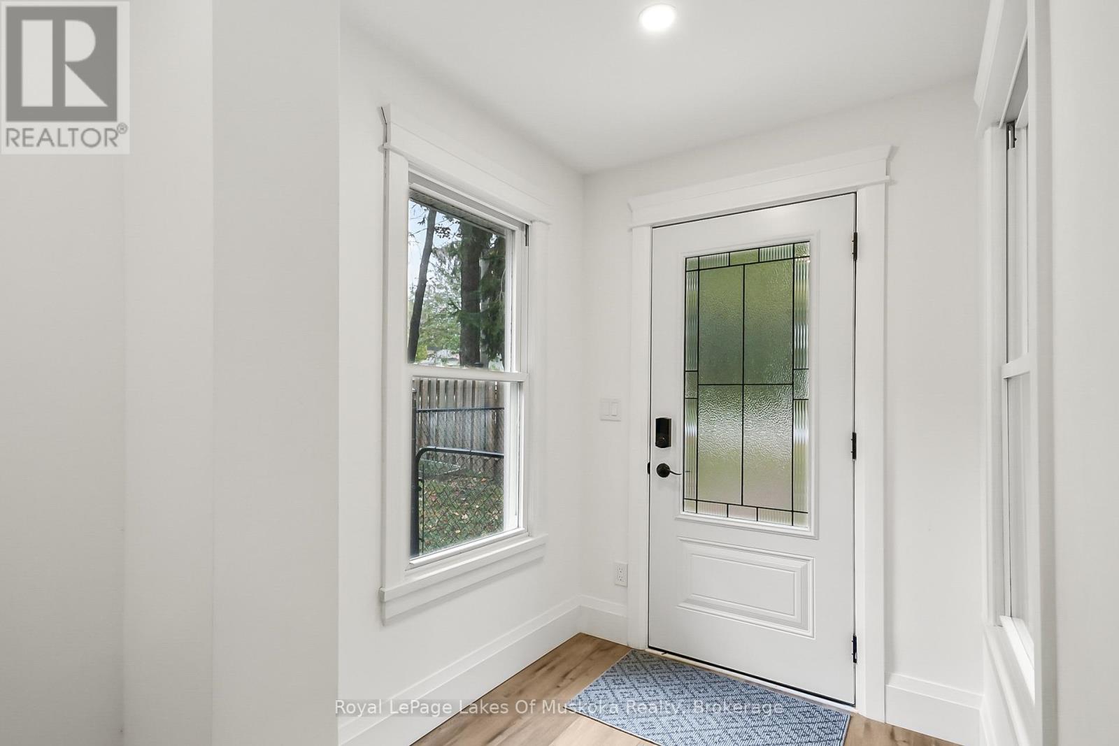 190 Maple Street, Bracebridge, Ontario  P1L 1K4 - Photo 7 - X12436821