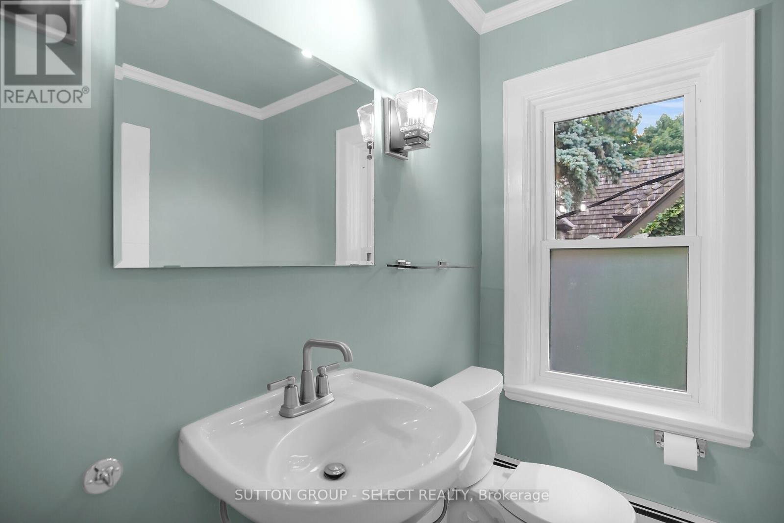 383 Huron Street, London East, Ontario  N6A 2K3 - Photo 31 - X12436741