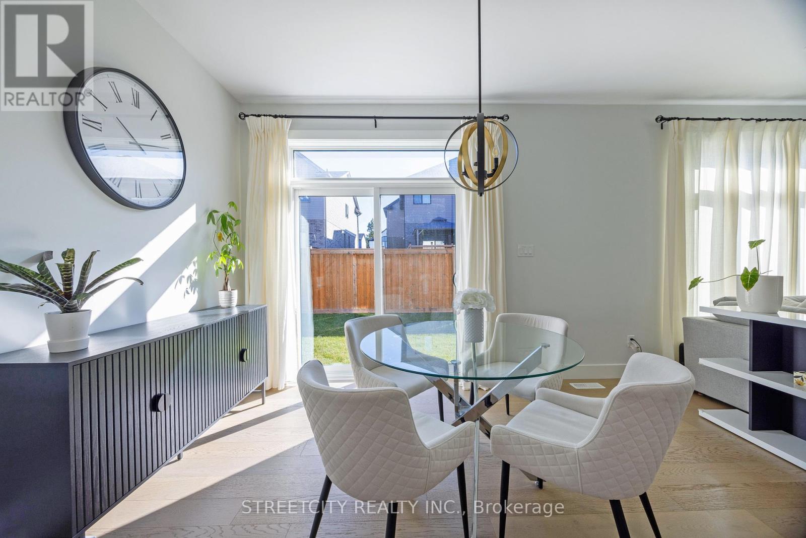 1754 Brunson Way Drive, London South, Ontario  N6K 0H1 - Photo 21 - X12436747