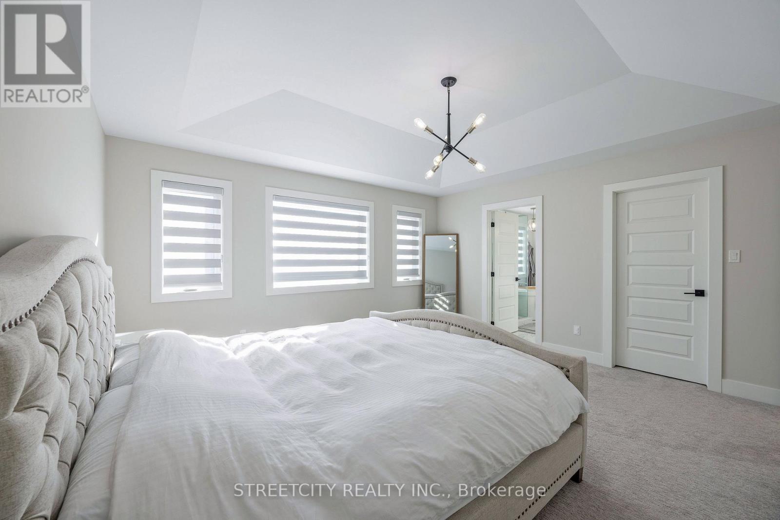 1754 Brunson Way Drive, London South, Ontario  N6K 0H1 - Photo 28 - X12436747