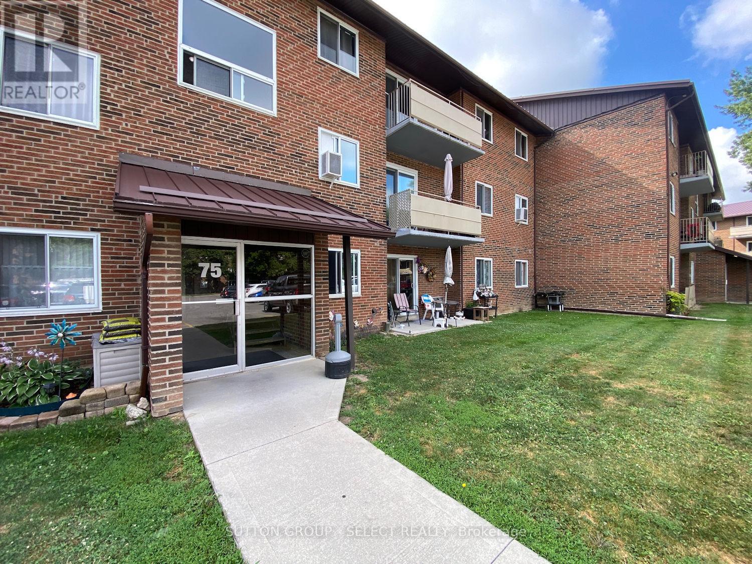 7 - 75 Baldoon Road, Chatham-Kent, Ontario  N7L 1E2 - Photo 1 - X12436839