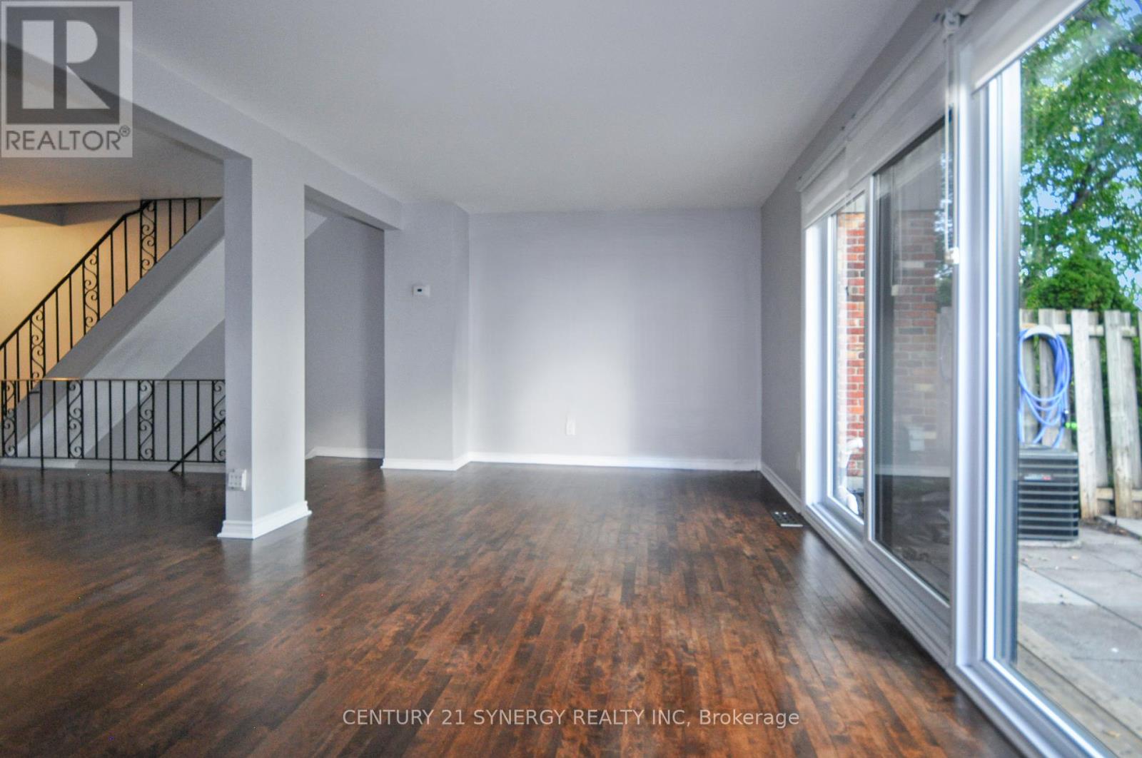 16-50 Greenbank Road, Ottawa, Ontario  K2H 8R3 - Photo 10 - X12436707