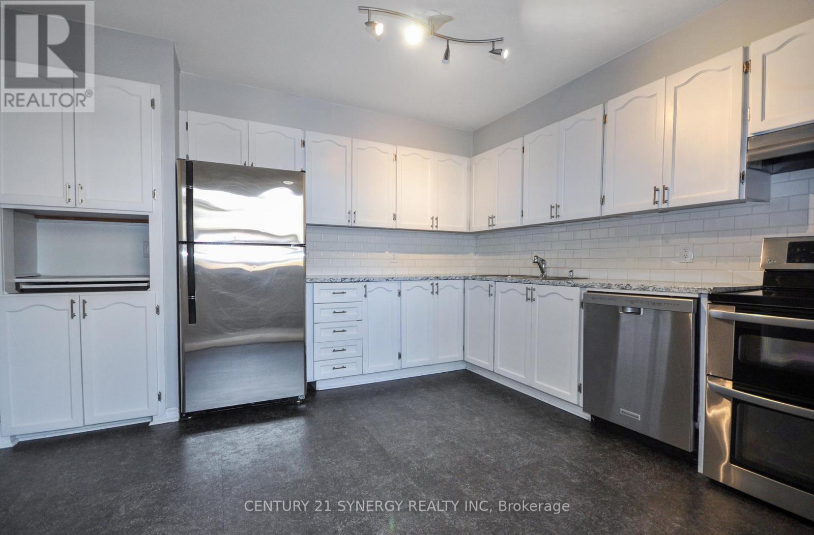 16-50 Greenbank Road, Ottawa, Ontario  K2H 8R3 - Photo 7 - X12436707