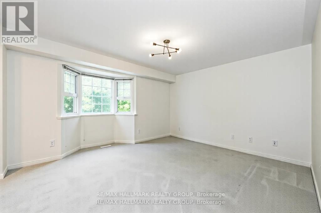 55 Willow Glen Drive, Ottawa, Ontario  K2M 1K9 - Photo 23 - X12436728