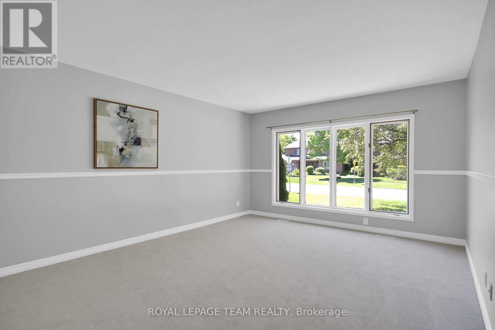 181 Knudson Drive, Ottawa, Ontario  K2K 2C5 - Photo 2 - X12436742