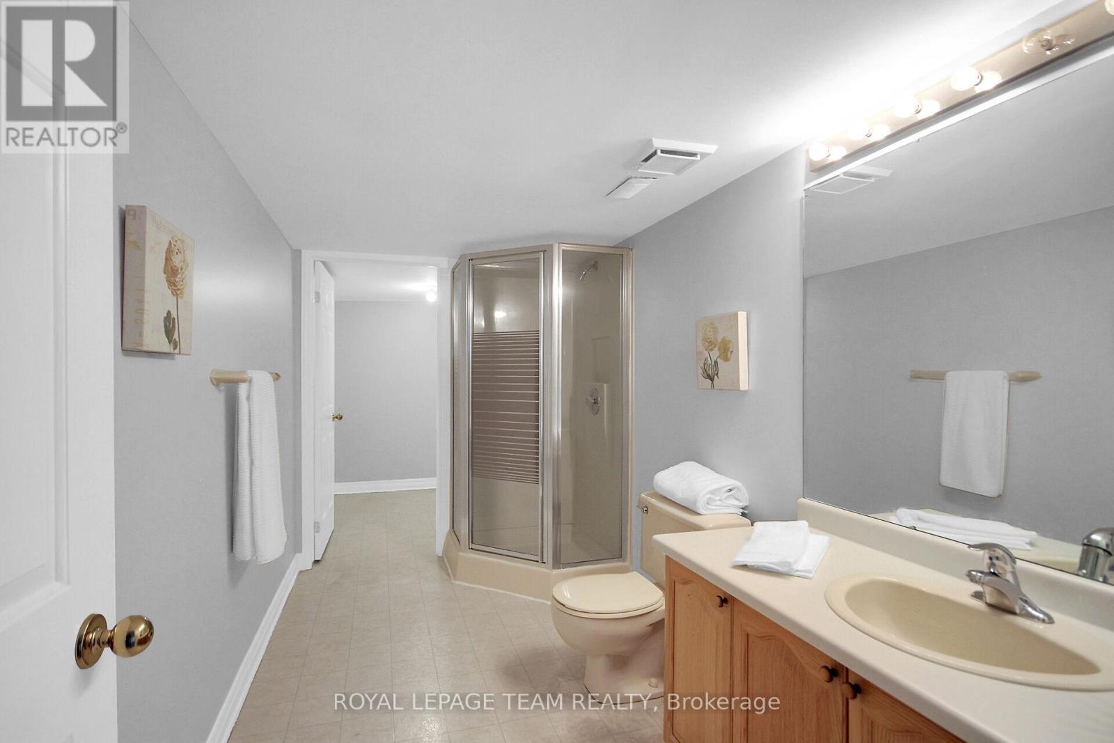 181 Knudson Drive, Ottawa, Ontario  K2K 2C5 - Photo 45 - X12436742