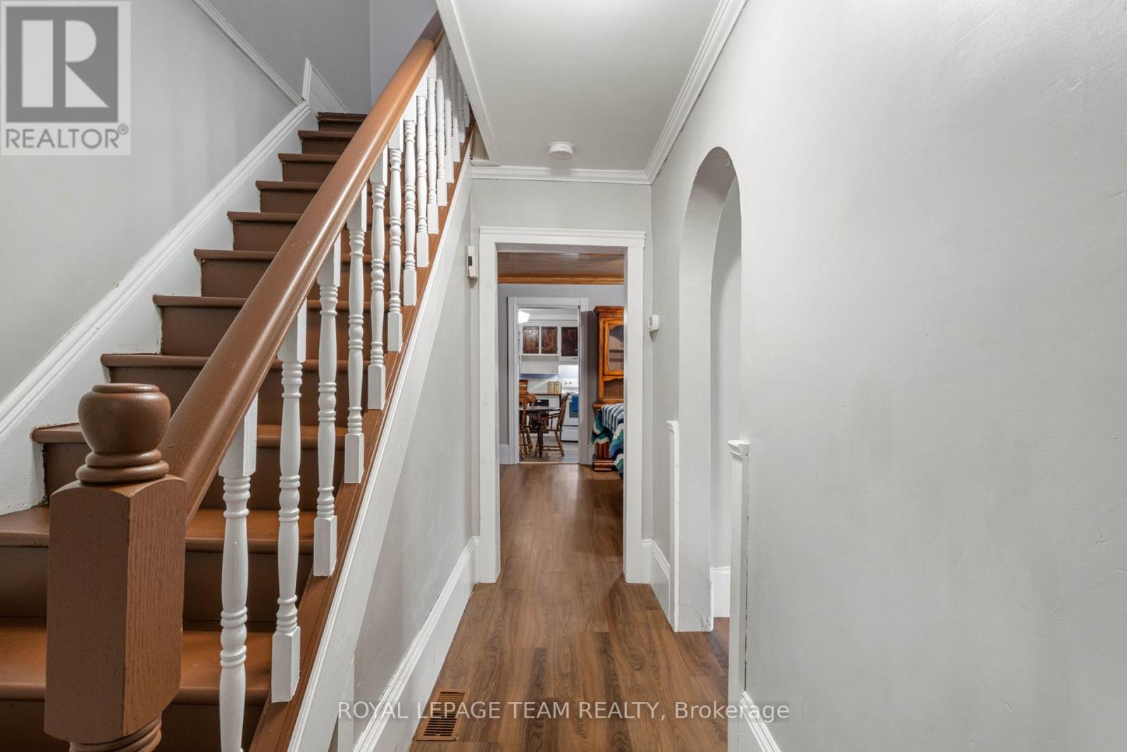 46 Joseph Street, North Dundas, Ontario  K0C 1H0 - Photo 14 - X12436815