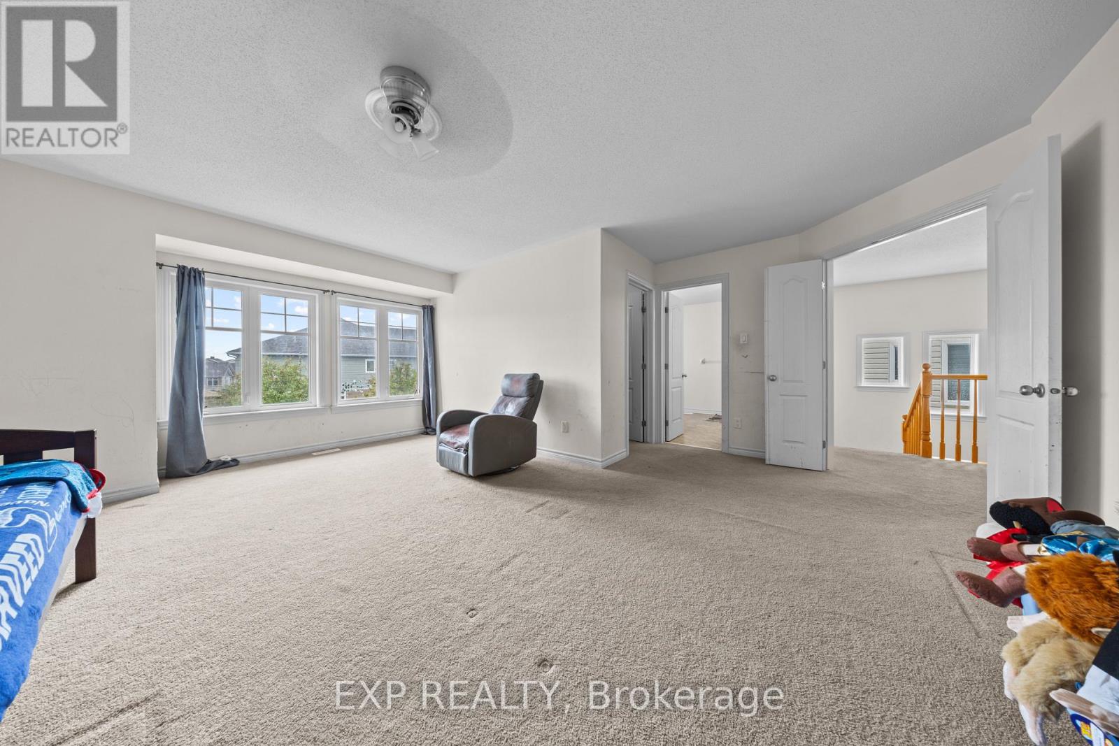 121 Daglan Crescent, Ottawa, Ontario  K4A 0W7 - Photo 10 - X12436832