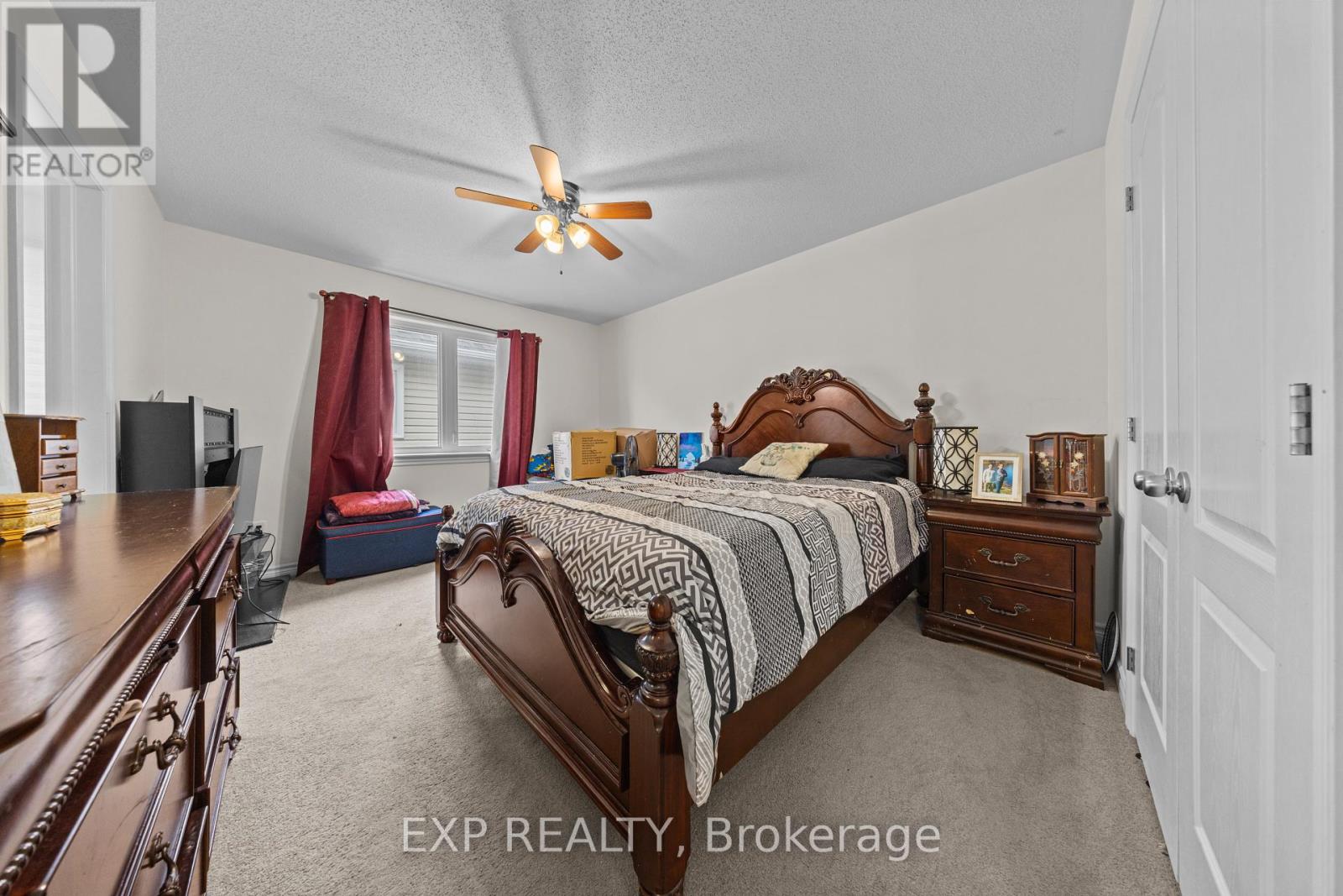 121 Daglan Crescent, Ottawa, Ontario  K4A 0W7 - Photo 13 - X12436832