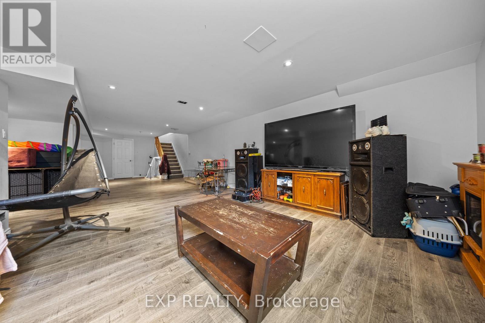 121 Daglan Crescent, Ottawa, Ontario  K4A 0W7 - Photo 26 - X12436832